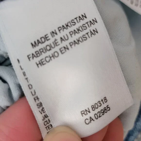 Lucky Brand Blue Jeans - Picture 9 of 10